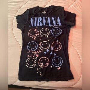 Chaser ❤️ slim fit Nirvana tee